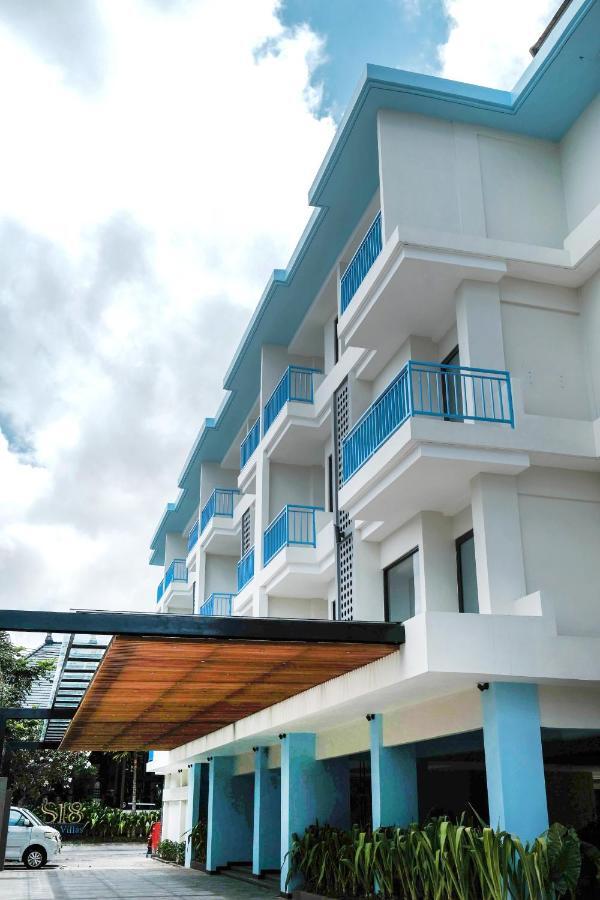Bloo Bali Hotel Кута Экстерьер фото